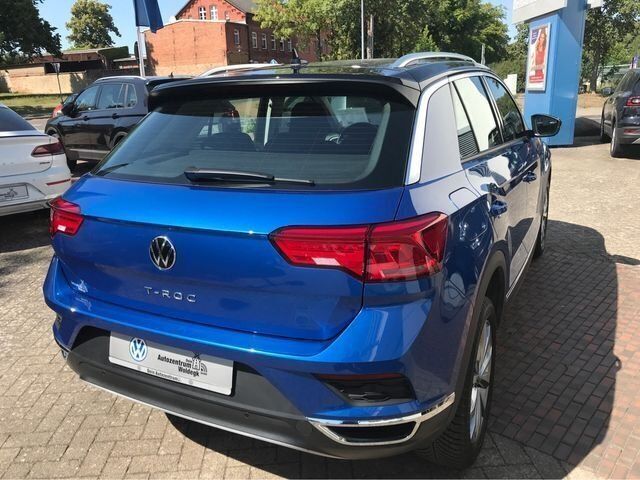 Gebraucht VW T-Roc Style 116 PS (85 kW) 2021 Ravennablau metallic (metallic) SUV