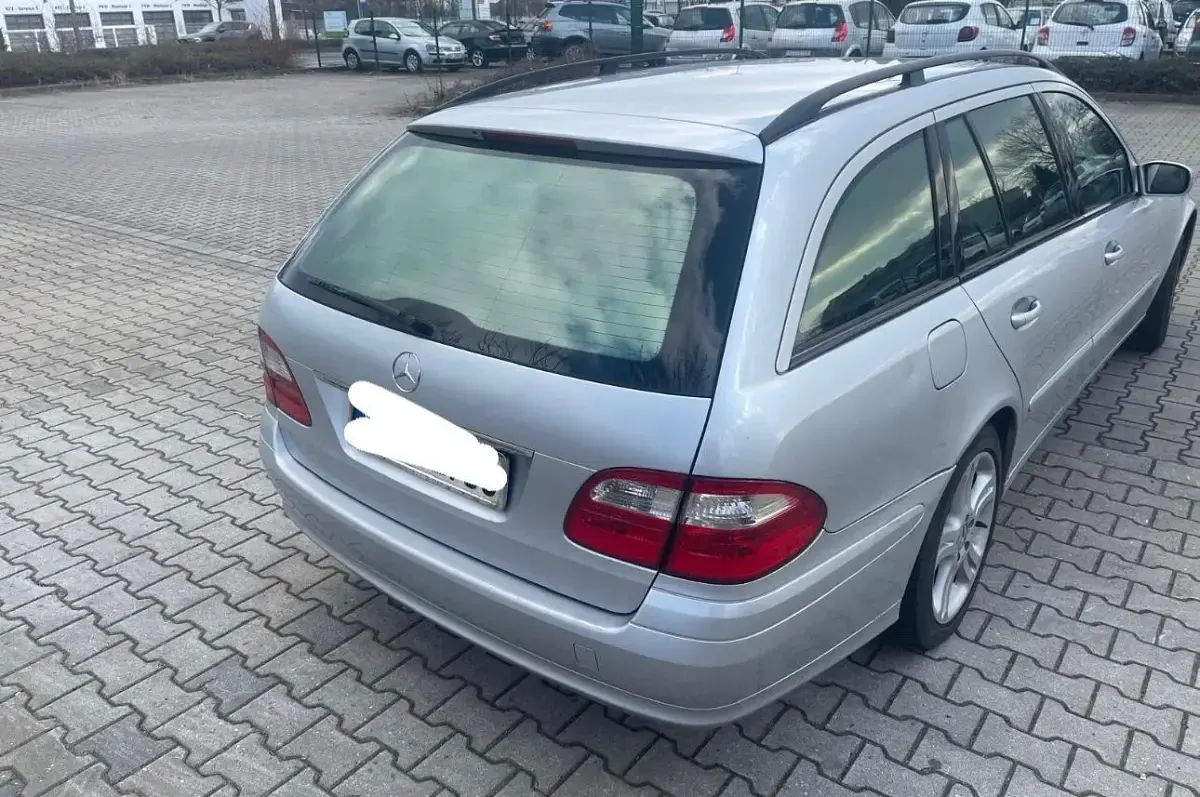 Brugt Mercedes E280 2006 Sølv Stationcar