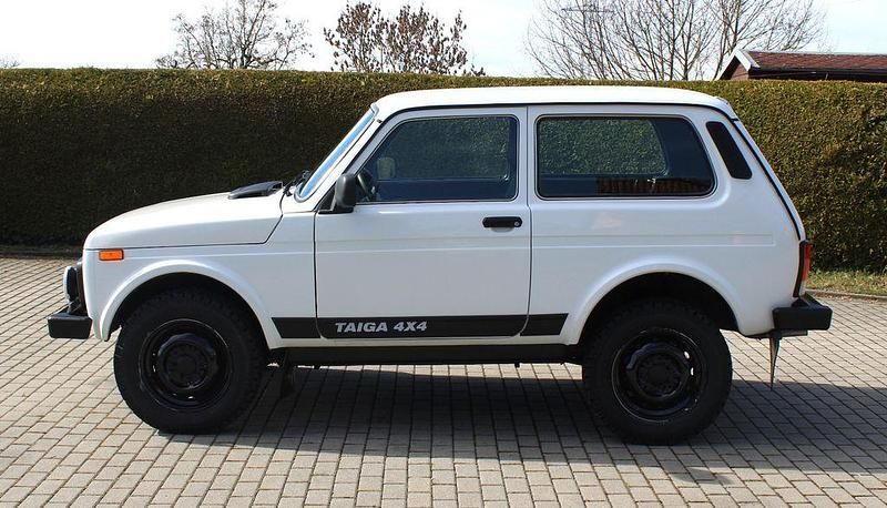Gebraucht Lada niva 83 PS (61 kW) 2018 Weiß SUV