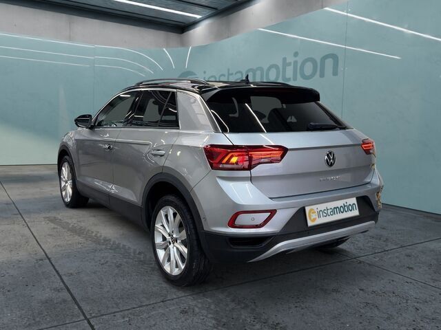 Gebraucht VW T-Roc 150 PS (110 kW) 2023 Silber SUV