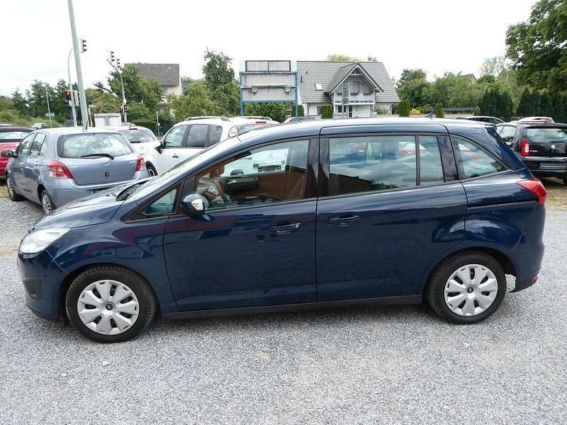 Blau Gebraucht 2014 Ford Grand C-Max Trend Van / Kleinbus | 4.499 € (Guter Preis) - Bild 1/4