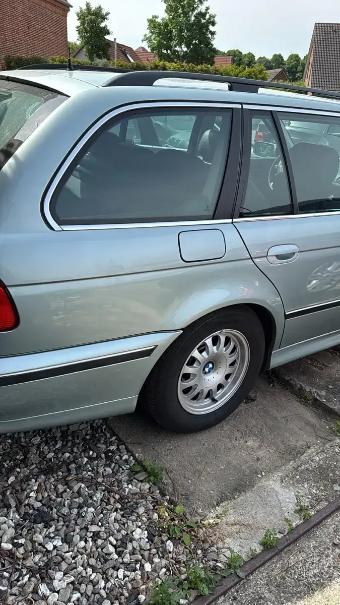 Gebraucht BMW 523 170 PS (125 kW) 1998 Grün Kombi