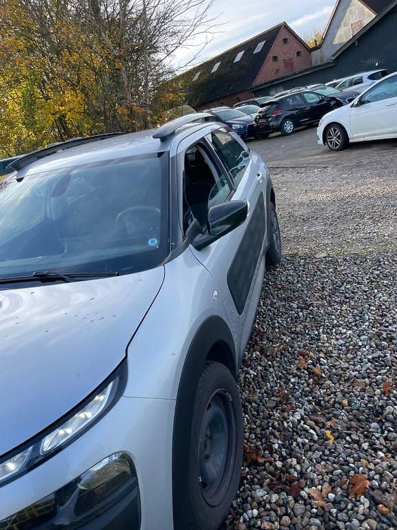 Gebraucht Citroën C4 Feel 99 PS (72 kW) 2017 Van / Kleinbus