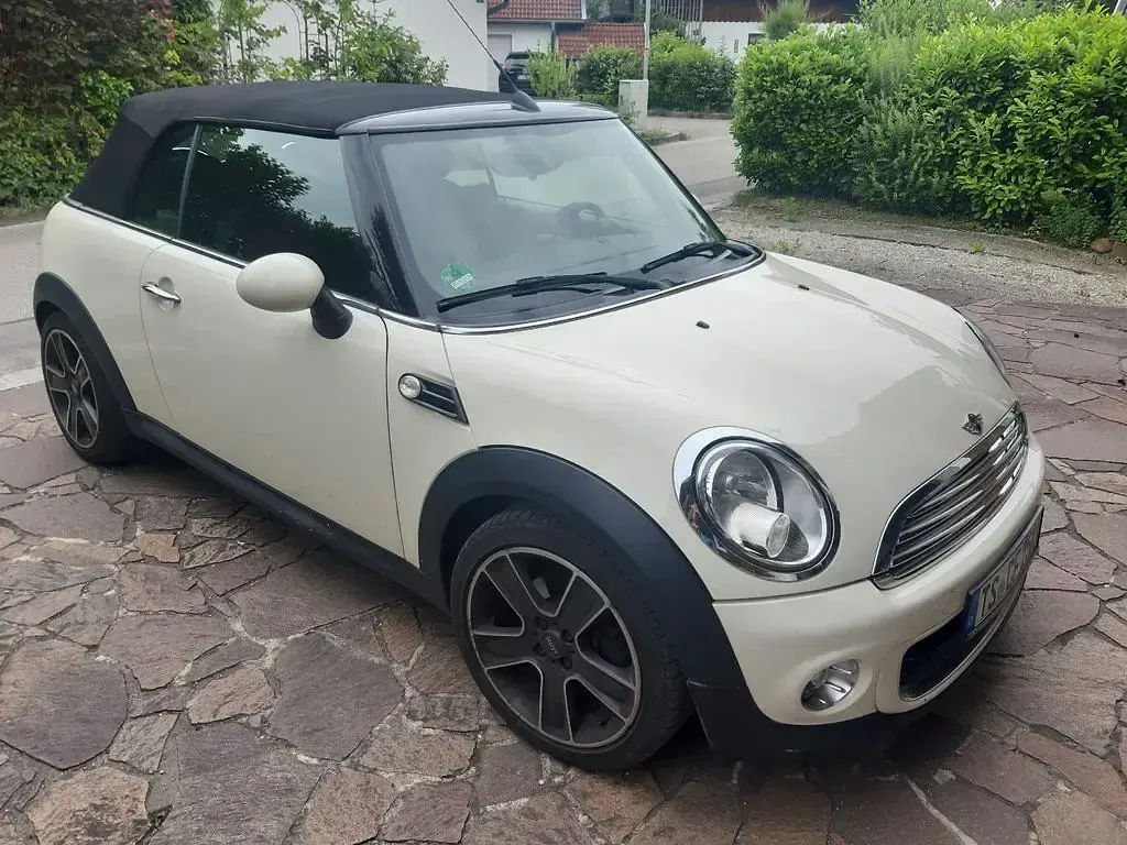 Gebraucht Mini One Cabriolet 98 PS (72 kW) 2014 Weiß Cabrio
