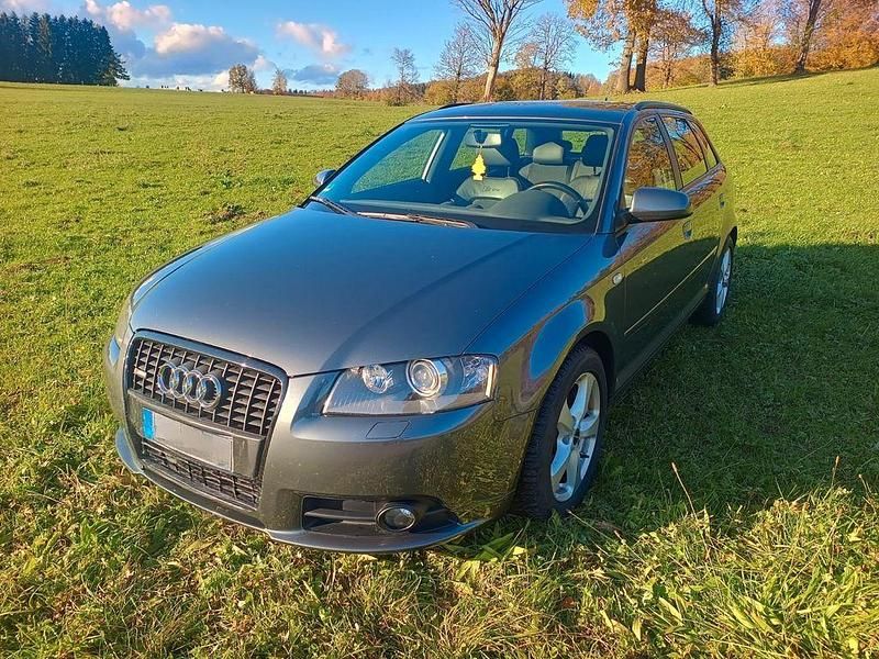 Grau Gebraucht 2007 Audi A3 S-Line Limousine | 9.200 € (Teuer) - Bild 1/4