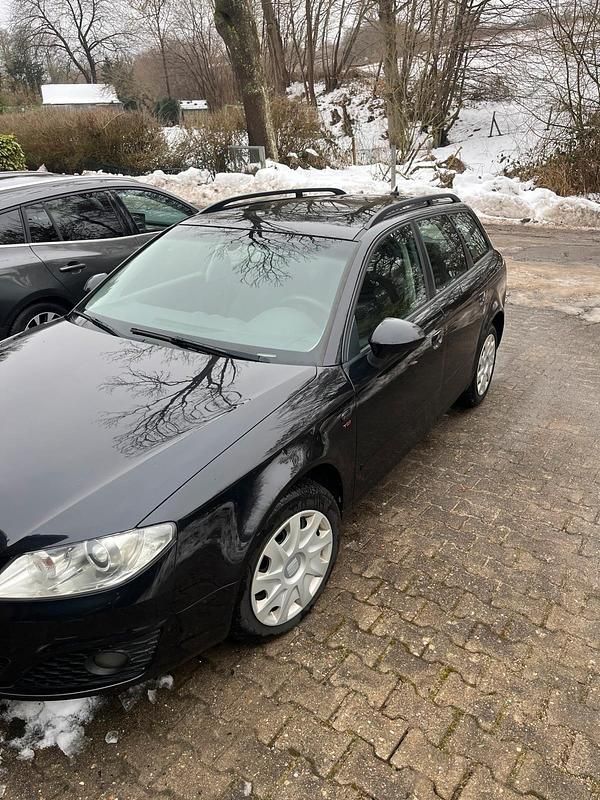 Gebraucht Seat Exeo 143 PS (105 kW) 2011 Schwarz Kombi