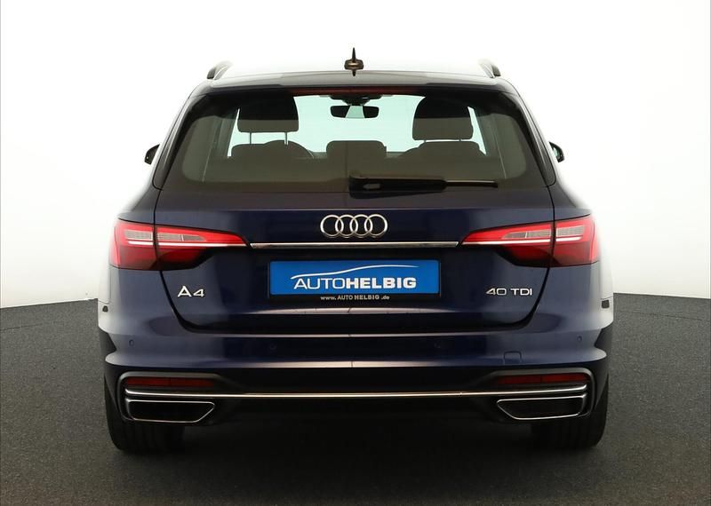 Gebraucht Audi A4 Advanced 204 PS (150 kW) 2023 Navarrablau metallic Kombi