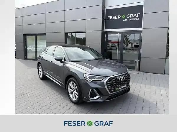 Grau Gebraucht 2020 Audi Q3 Sportback S-Line SUV | 29.890 € (Guter Preis) - Bild 1/4