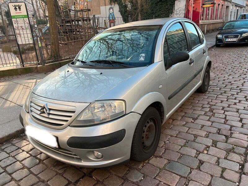 Silber Gebraucht 2003 Citroën C3 Exclusive Kleinwagen | 666 € (Superpreis) - Bild 1/4