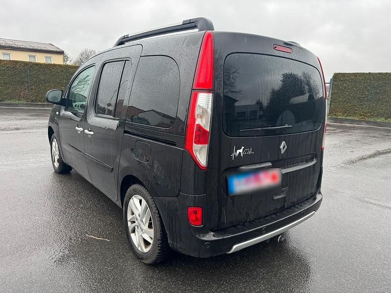 Gebraucht Renault Kangoo 110 PS (80 kW) 2015 Schwarz Van / Kleinbus