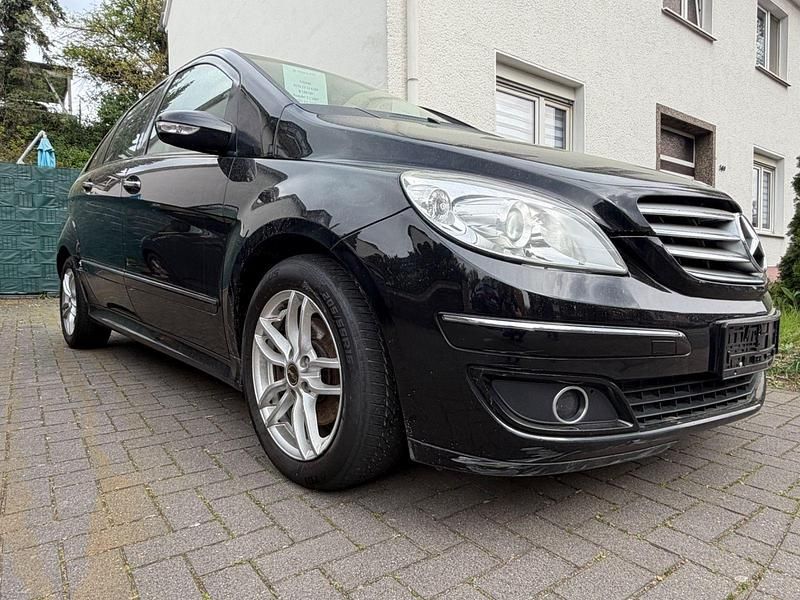 Gebraucht Mercedes B180 109 PS (80 kW) 2007 Schwarz Van / Kleinbus