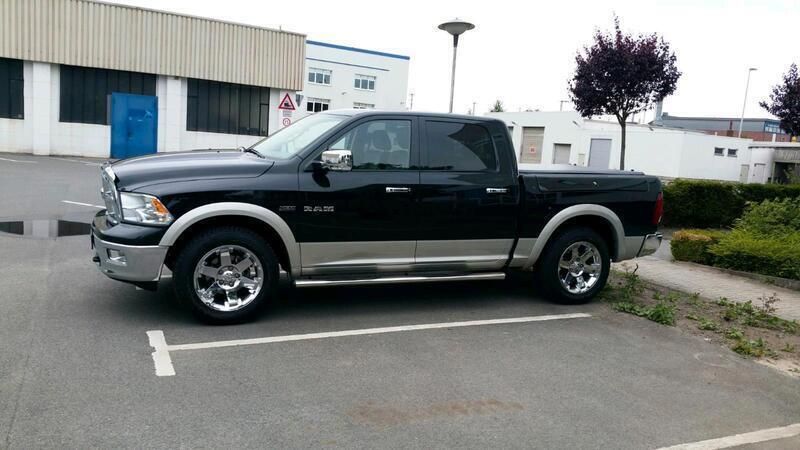 Schwarz Gebraucht 2009 Dodge Ram Abholung | 26.000 € (Teuer) - Bild 1/4