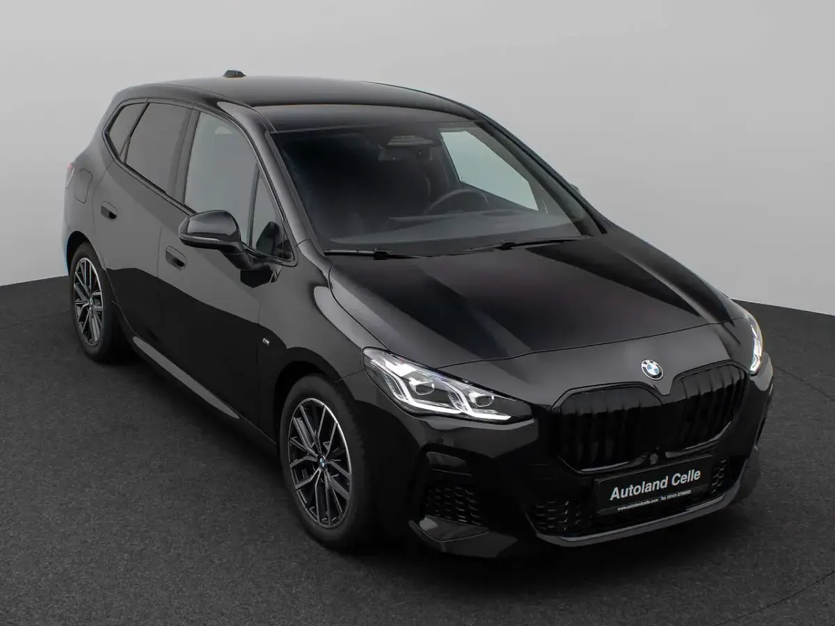 Gebraucht BMW 218 M Sport 150 PS (110 kW) 2023 Saphirschwarz  475 Coupé