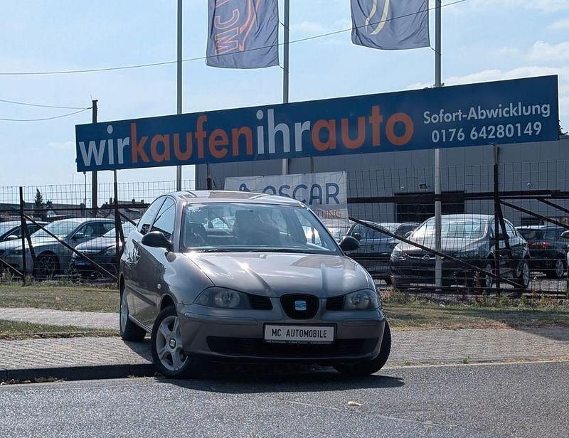 Grau Gebraucht 2004 Seat Ibiza Stella Kleinwagen | 2.899 € (Teuer) - Bild 1/4