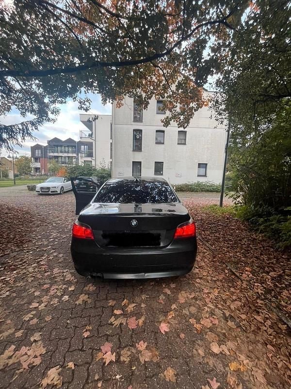 Gebraucht BMW 525 177 PS (130 kW) 2005 Schwarz Limousine