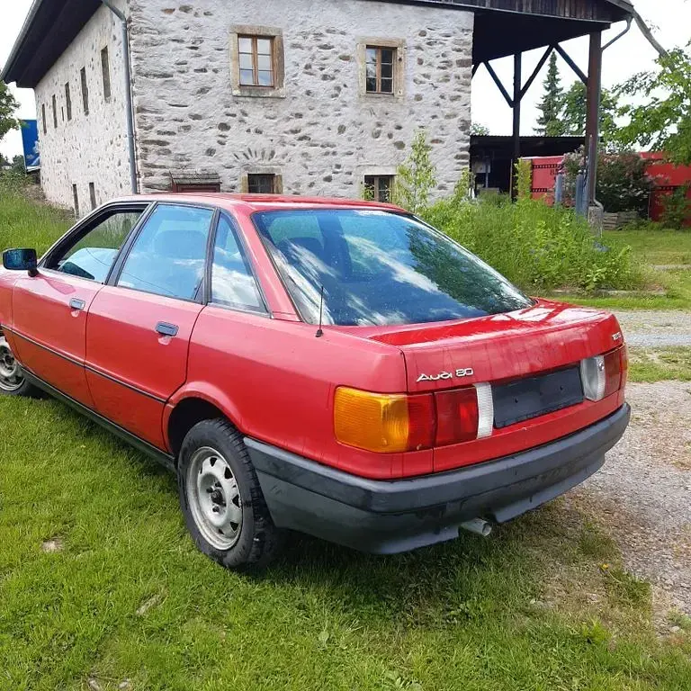 Gebraucht Audi 80 90 PS (66 kW) 1990 Rot Limousine
