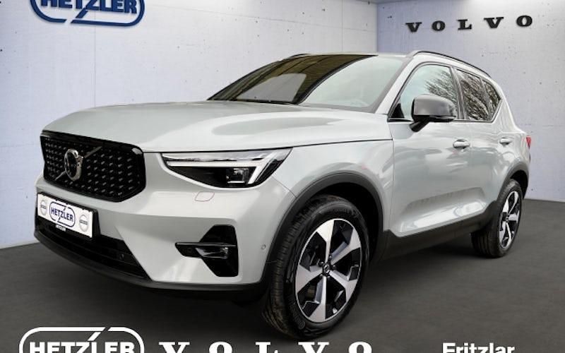 Second-hand Volvo XC40 Plus 163 CP (119 kW) 2025 Gri SUV