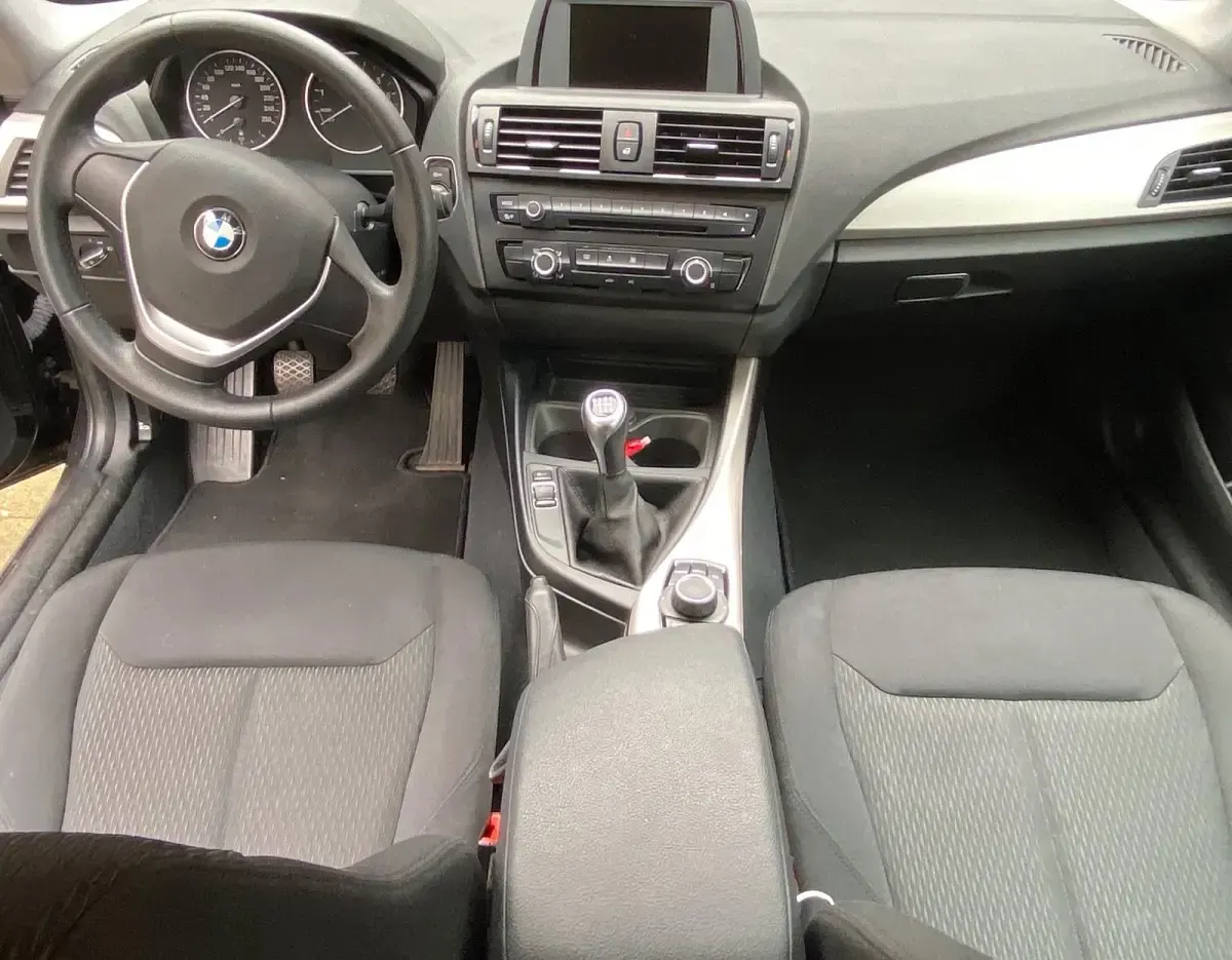 Gebraucht BMW 116 136 PS (100 kW) 2014 Schwarz Kleinwagen
