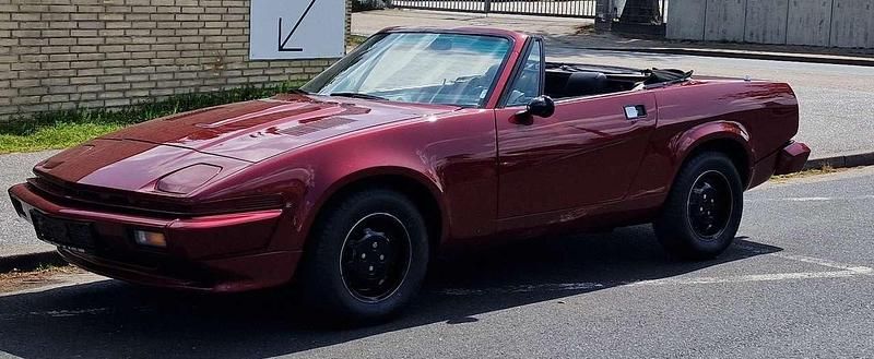 Gebraucht Triumph TR8 147 PS (108 kW) 1980 Venetian red Cabrio