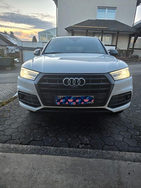 Gebraucht Audi Q5 Sport 190 PS (139 kW) 2019 Weiß SUV
