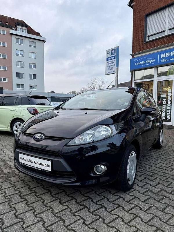 Gebraucht Ford Fiesta Trend 60 PS (44 kW) 2011 Pantherschwarz metallic Kleinwagen