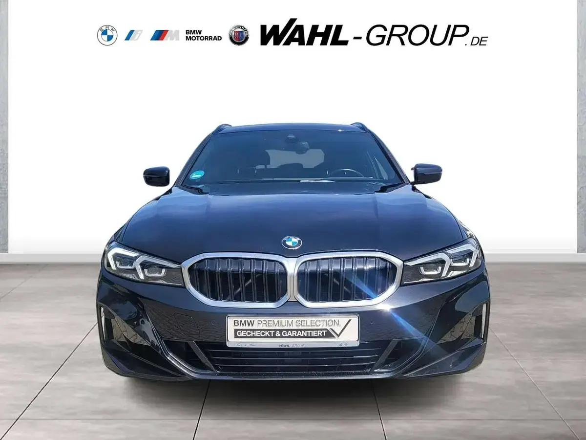 Gebraucht BMW 318 Sport Line 156 PS (114 kW) 2024 Schwarz Kombi