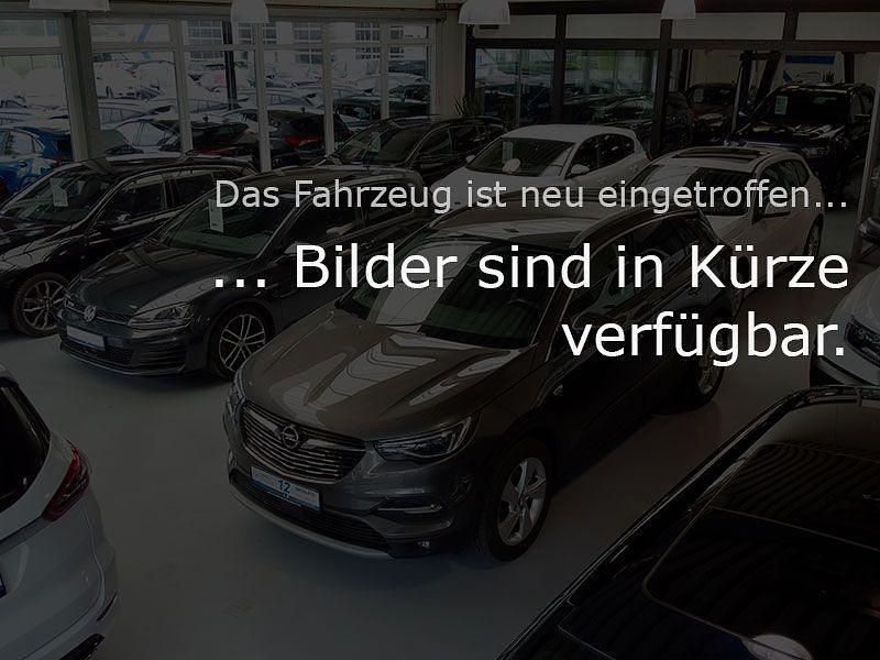 Deep black perleffekt Gebraucht 2024 VW Touran Highline Van / Kleinbus | 35.590 € (Fairer Preis) - Bild 1/1