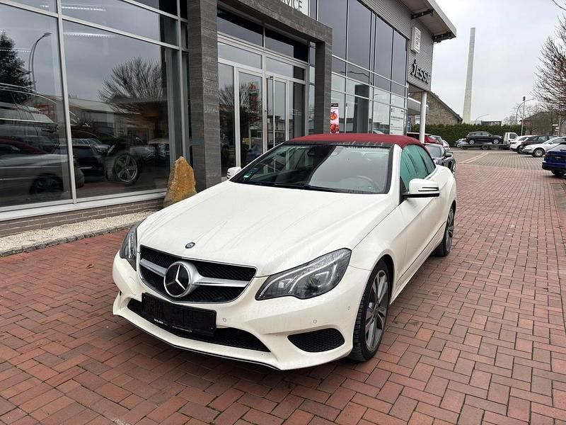 Weiß Gebraucht 2014 Mercedes E250 Cabrio | 21.060 € (Fairer Preis) - Bild 1/3