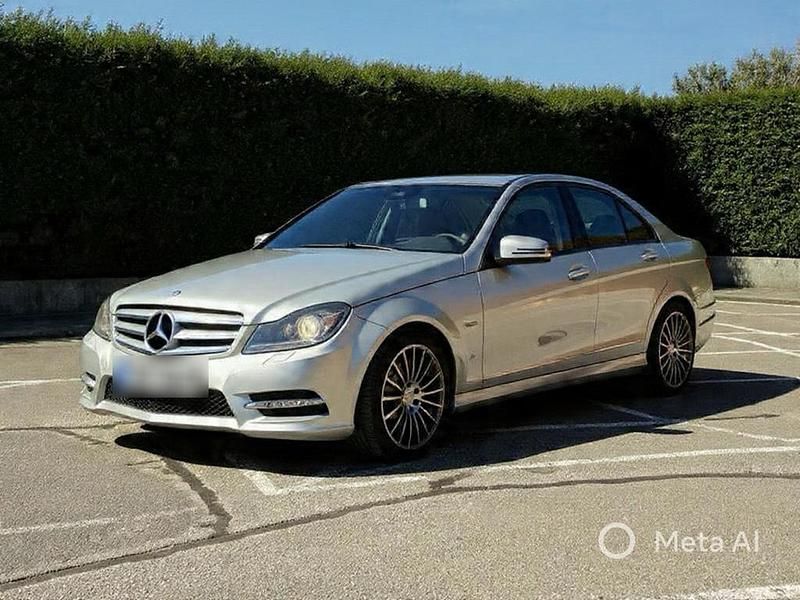 Gebraucht Mercedes C200 184 PS (135 kW) 2011 Silber Kombi