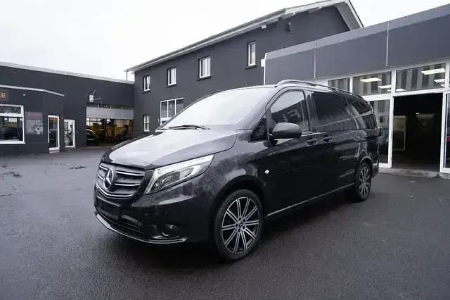 Gebraucht Mercedes Vito 237 PS (174 kW) 2021 Graphitgrau metallic dunkel mb Van
