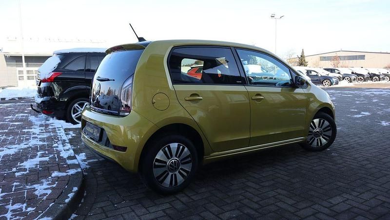 Gebraucht VW e-up! United 61 kW (83 PS) 2021 Gelb Kleinwagen