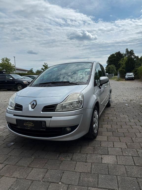 Grau Gebraucht 2009 Renault Grand Modus Dynamique Van / Kleinbus | 2.590 € (Fairer Preis) - Bild 1/4