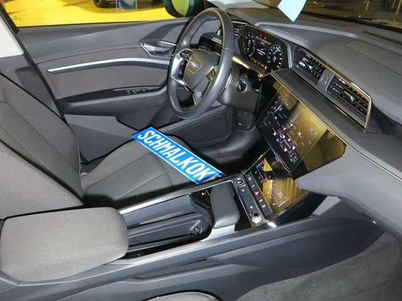 Gebraucht Audi e-tron Advanced 300 kW (408 PS) 2023 Mythos black (metallic) SUV