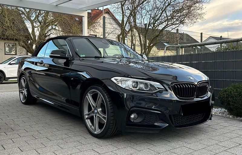 Schwarz Gebraucht 2015 BMW 225 M Sport Cabrio | 21.200 € (Fairer Preis) - Bild 1/4