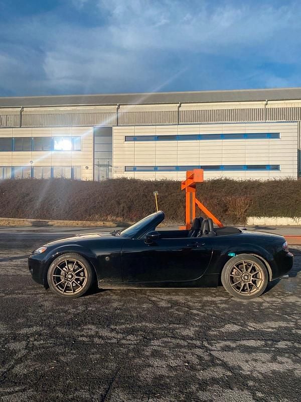 Gebraucht Mazda MX5 160 PS (117 kW) 2005 Schwarz Cabrio