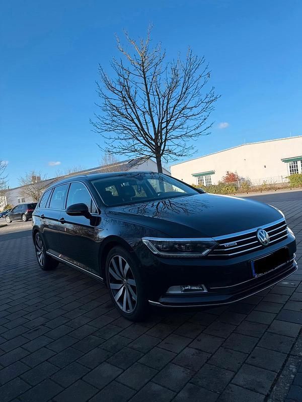 Gebraucht VW Passat 239 PS (175 kW) 2014 Schwarz Kombi