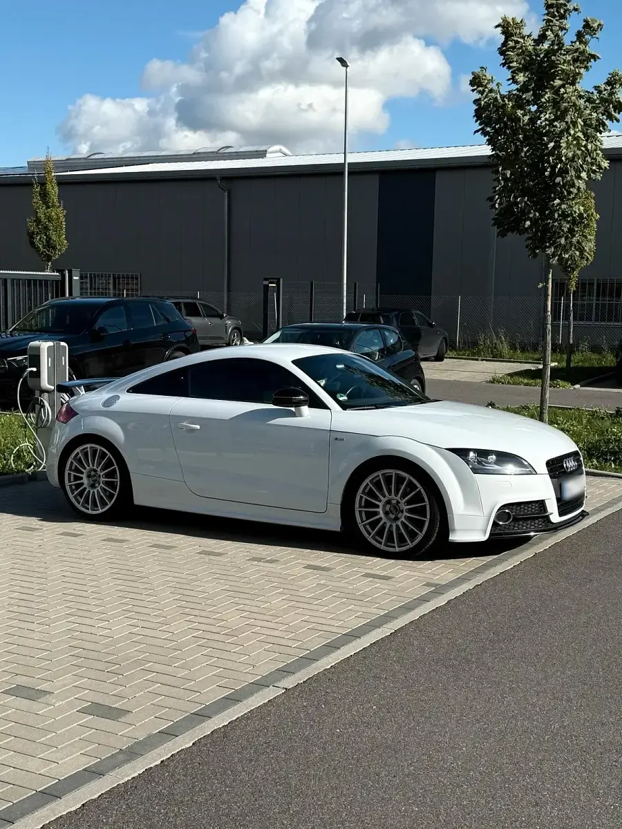 Second-hand Audi TT Competition 211 CP (155 kW) 2013 Alb Coupe