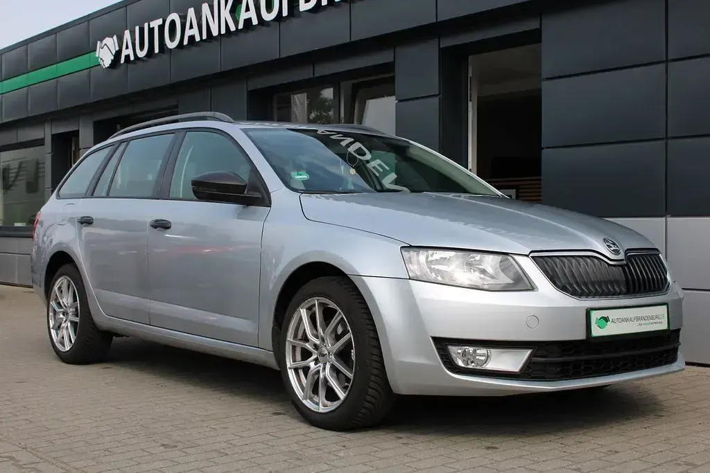 Gebraucht Skoda Octavia Active 140 PS (102 kW) 2014 Silber Kombi