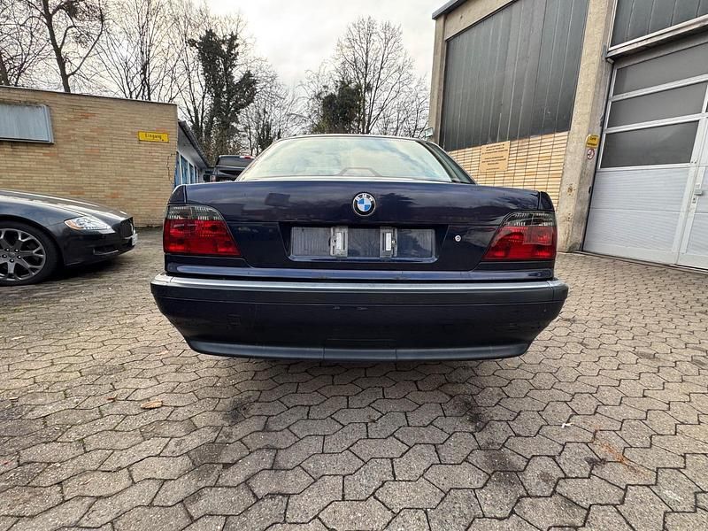 Gebraucht BMW 728 193 PS (141 kW) 1998 Blau Limousine
