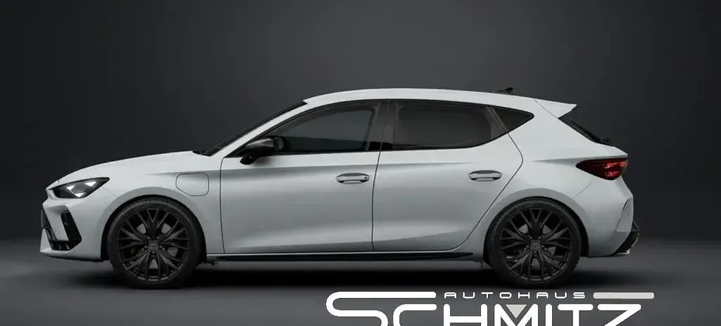 Neu Cupra Leon VZ2 272 PS (200 kW) 2026 Weiß Limousine