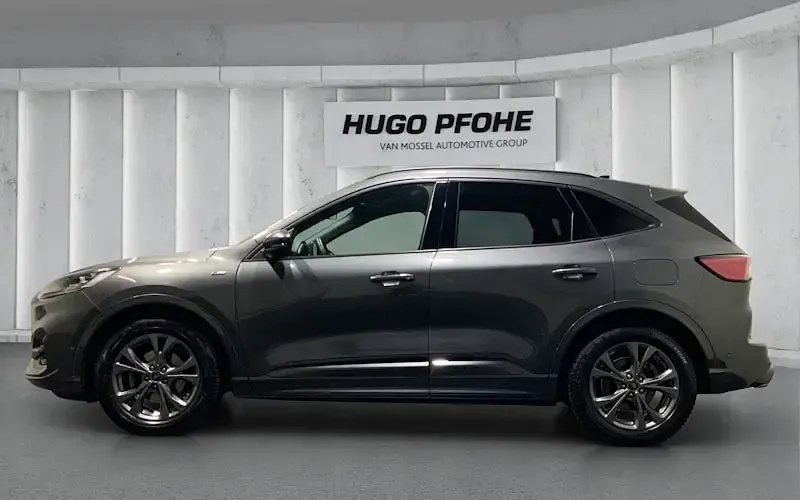 Gebraucht Ford Kuga ST-Line X 150 PS (110 kW) 2022 Grau SUV