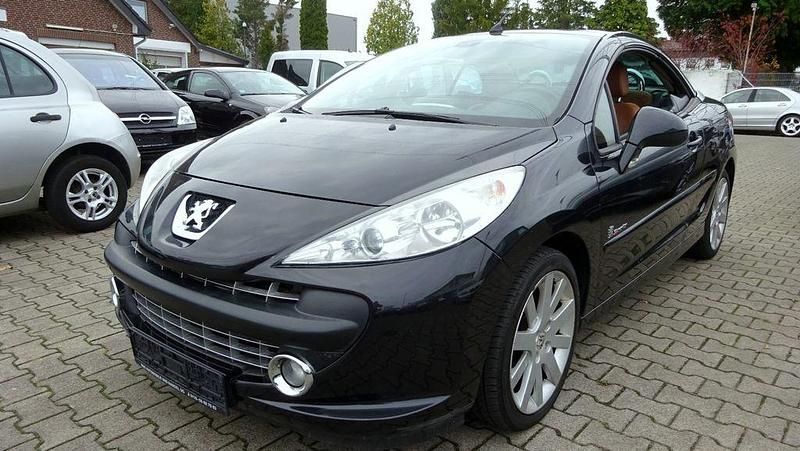 Gebraucht Peugeot 207 CC Sport 109 PS (80 kW) 2008 Schwarz Cabrio