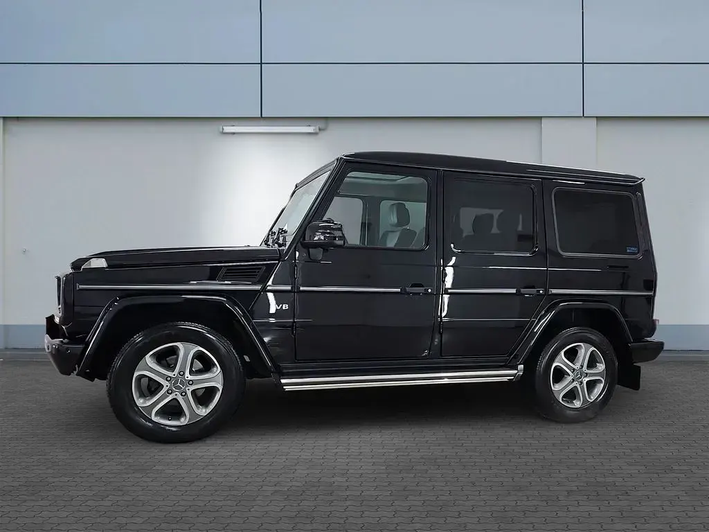 Gebraucht Mercedes G500 387 PS (284 kW) 2012 Obsidianschwarz metallic SUV