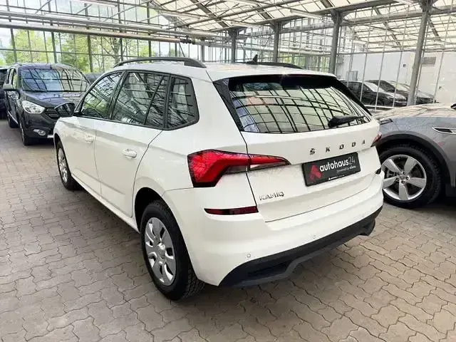 Gebraucht Skoda Kamiq Active 115 PS (84 kW) 2021 Weiß SUV