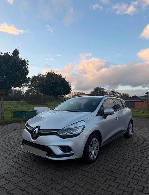 Silber Gebraucht 2018 Renault Clio GrandTour Kombi | 6.300 € (Fairer Preis) - Bild 1/4