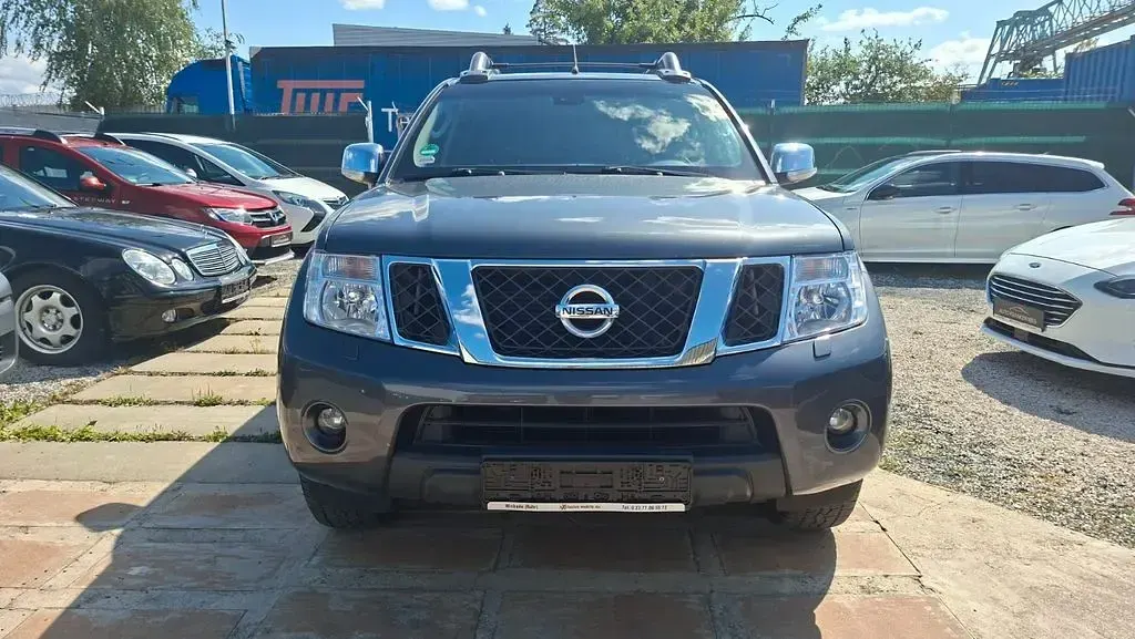 Gebraucht Nissan Navara 190 PS (139 kW) 2011 Blau Pickup