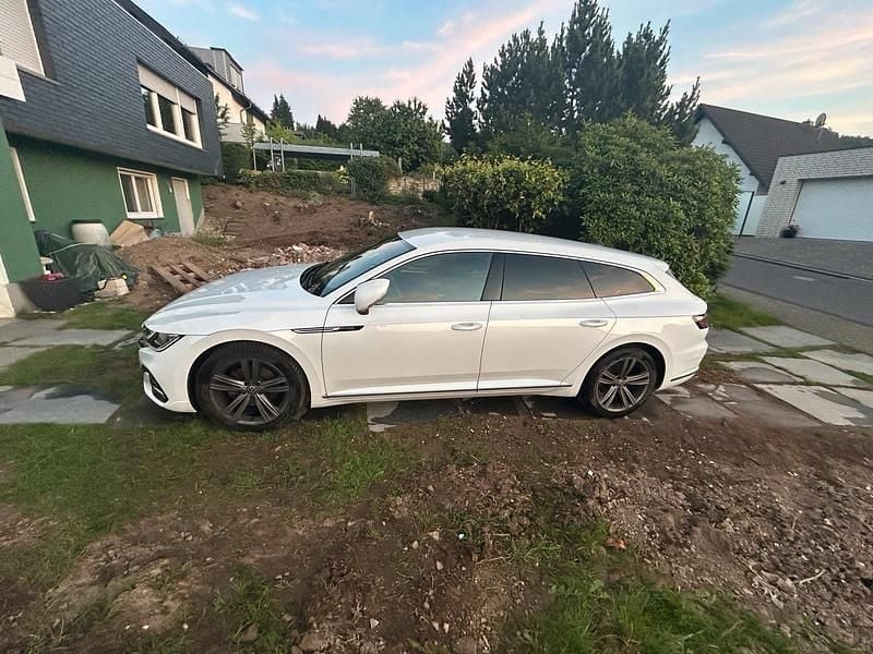 Gebraucht VW Arteon R-line 200 PS (147 kW) 2023 Weiß Kombi