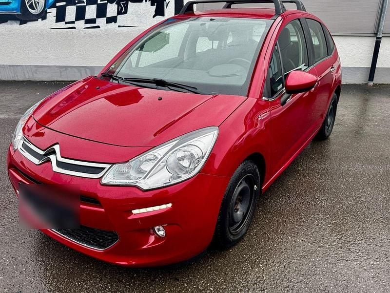 Gebraucht Citroën C3 Feel 82 PS (60 kW) 2016 Rot Limousine