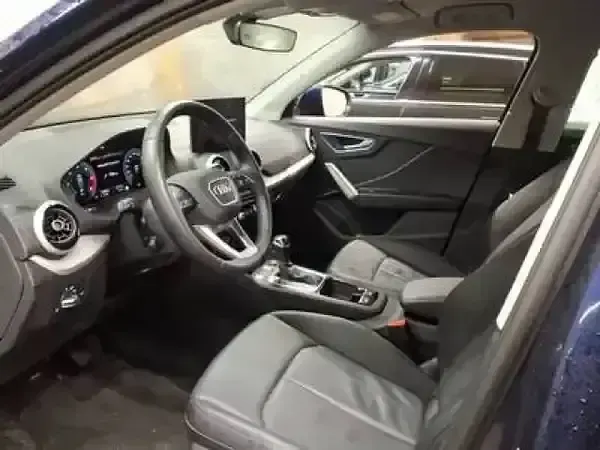 Gebraucht Audi Q2 Advanced Plus 150 PS (110 kW) 2025 Navarrablau metallic SUV