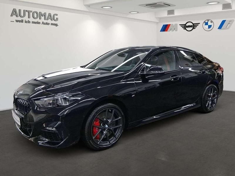 Gebraucht BMW 220 Comfort Edition 178 PS (130 kW) 2024 Saphirschwarz Coupé